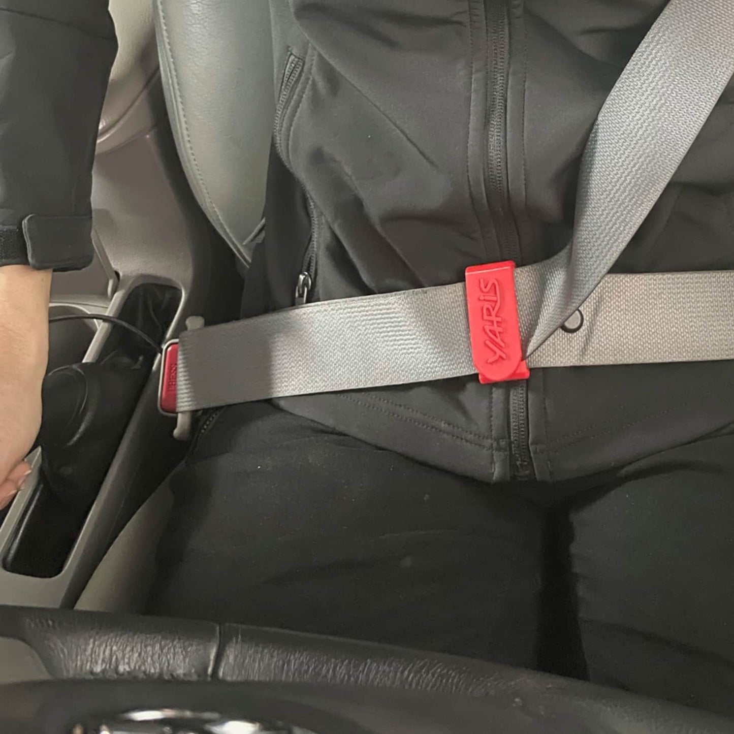 Ajustador Universal para Cinturón de Seguridad - JiD Bases y Accesorios